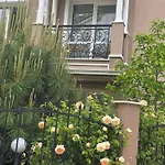 Marino Mar Boutique Apartments, Sauna & Wifi Inclusive