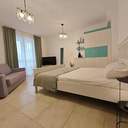 Marino Mar Boutique Apartments, Sauna & Wifi Inclusive 3* סאני ביץ'