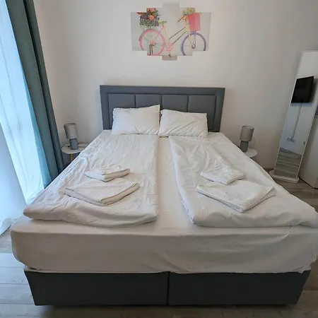 Marino Mar Deluxe Studios, & Indoorpool Inclusive Sunny Beach