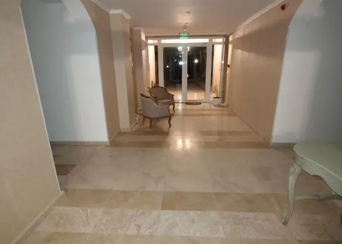 アパートホテル Marino Mar Boutique Apartments, Sauna & Inclusive サニービーチ