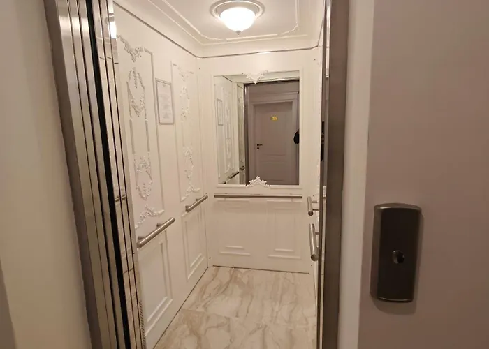 Marino Mar Boutique Apartments, Sauna & Inclusive アパートホテル サニービーチ