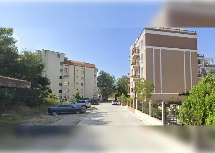 Marino Mar Boutique Apartments, Sauna & Inclusive アパートホテル 3*