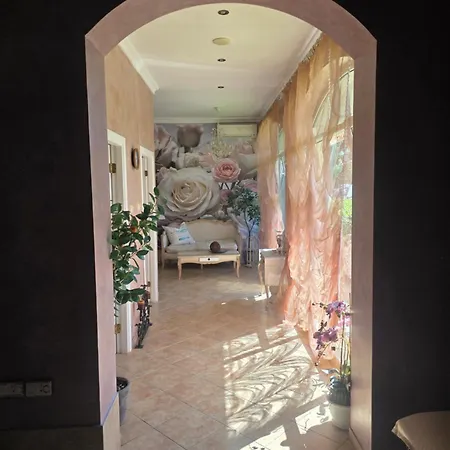 Marino Mar Deluxe Studios, & Indoorpool Inclusive Apart Otel Sunny Beach