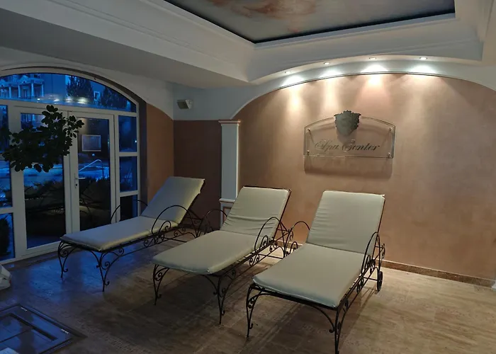 Marino Mar Deluxe Studios, & Indoorpool Inclusive 3*